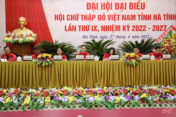 Ông Mai Lê Thuộc tái cử Chủ tịch Hội Chữ thập đỏ tỉnh Hà Tĩnh