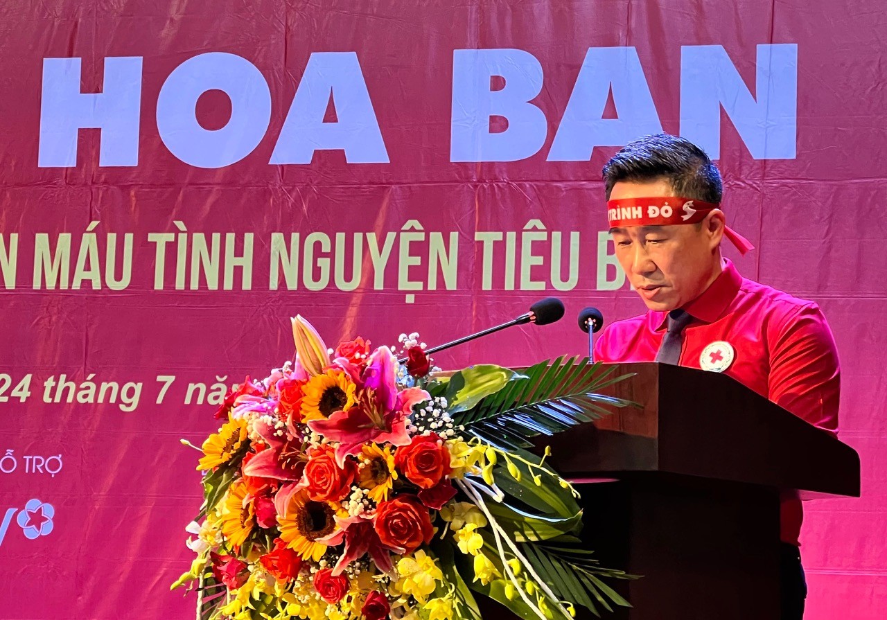 Hơn 400 tình nguyện viên tham gia hiến máu tại Ngày hội hiến máu