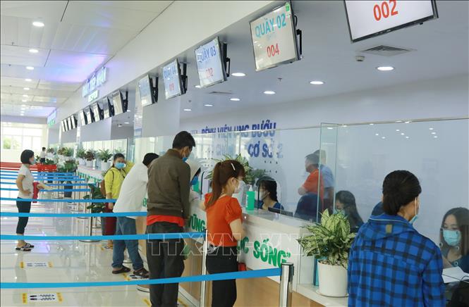 Tự bảo vệ thế nào khi đi khám bệnh giữa dịch COVID-19?