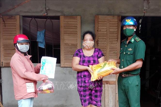 Dịch COVID-19: Sóc Trăng hỗ trợ hàng trăm tỷ đồng cho người dân và doanh nghiệp