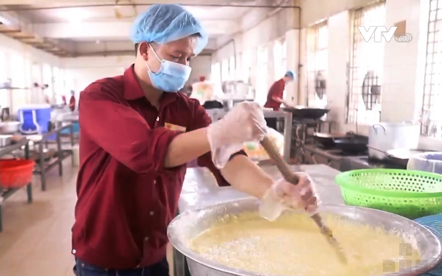 Đồng lòng, chung niềm tin tất thắng trong tâm dịch Bệnh viện K Tân Triều