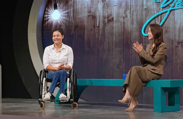 Từ cô bé bại liệt đến nữ kình ngư thép: Hành trình khiến triệu người xúc động