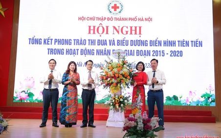 Phong trào thi đua giai đoạn 2015-2020 được gắn với các hoạt động nhân đạo cụ thể