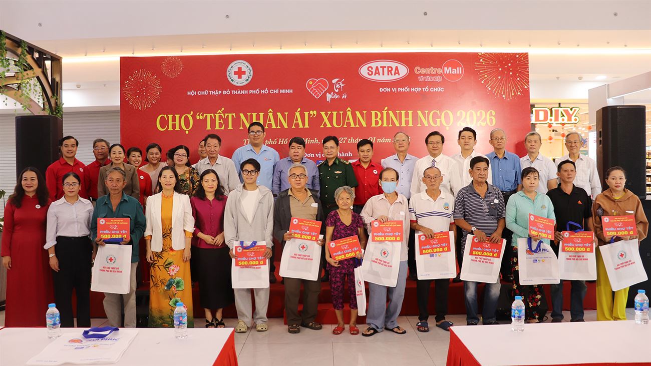 TP. Hồ Chí Minh: Chợ Tết Nhân ái 2026 mang mùa Xuân đến với mọi nhà