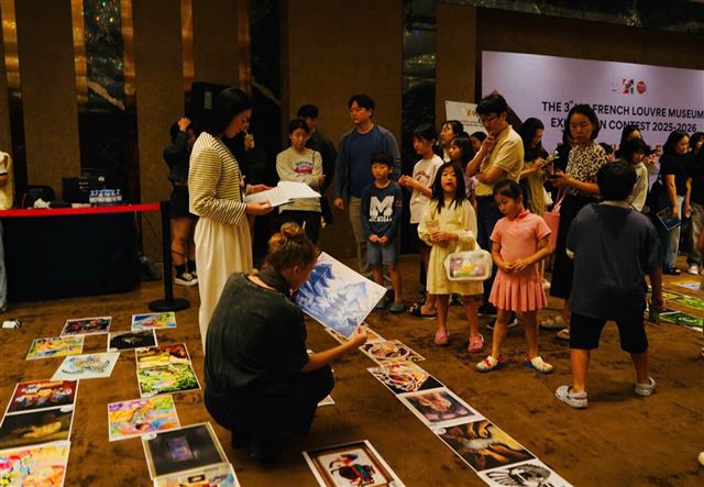 Cơ hội cho học sinh tài năng đưa tranh Việt Nam đến Bảo tàng Louvre 2026