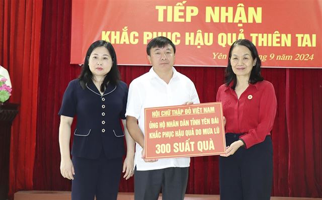 Bộ trưởng Bộ Nội vụ Phạm Thị Thanh Trà thăm, động viên và trao hỗ trợ tỉnh Yên Bái bị thiệt hại do thiên tai