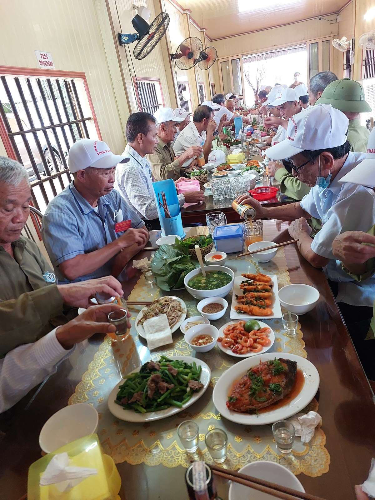 Trung tâm Điều dưỡng người có công tỉnh Nam Định: Vì sức khỏe của thương binh và người có công - Ảnh 1.