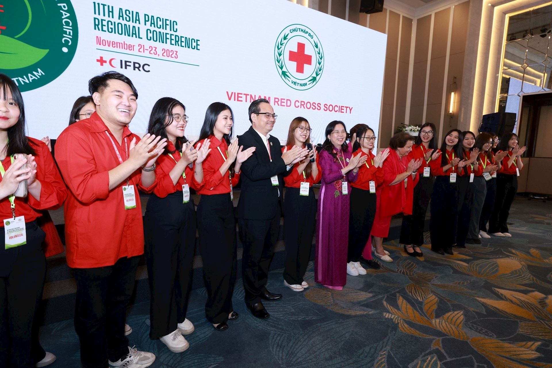 Hội nghị gửi lời cảm ơn đến các tình nguyện viên Chữ thập đỏ Việt Nam.