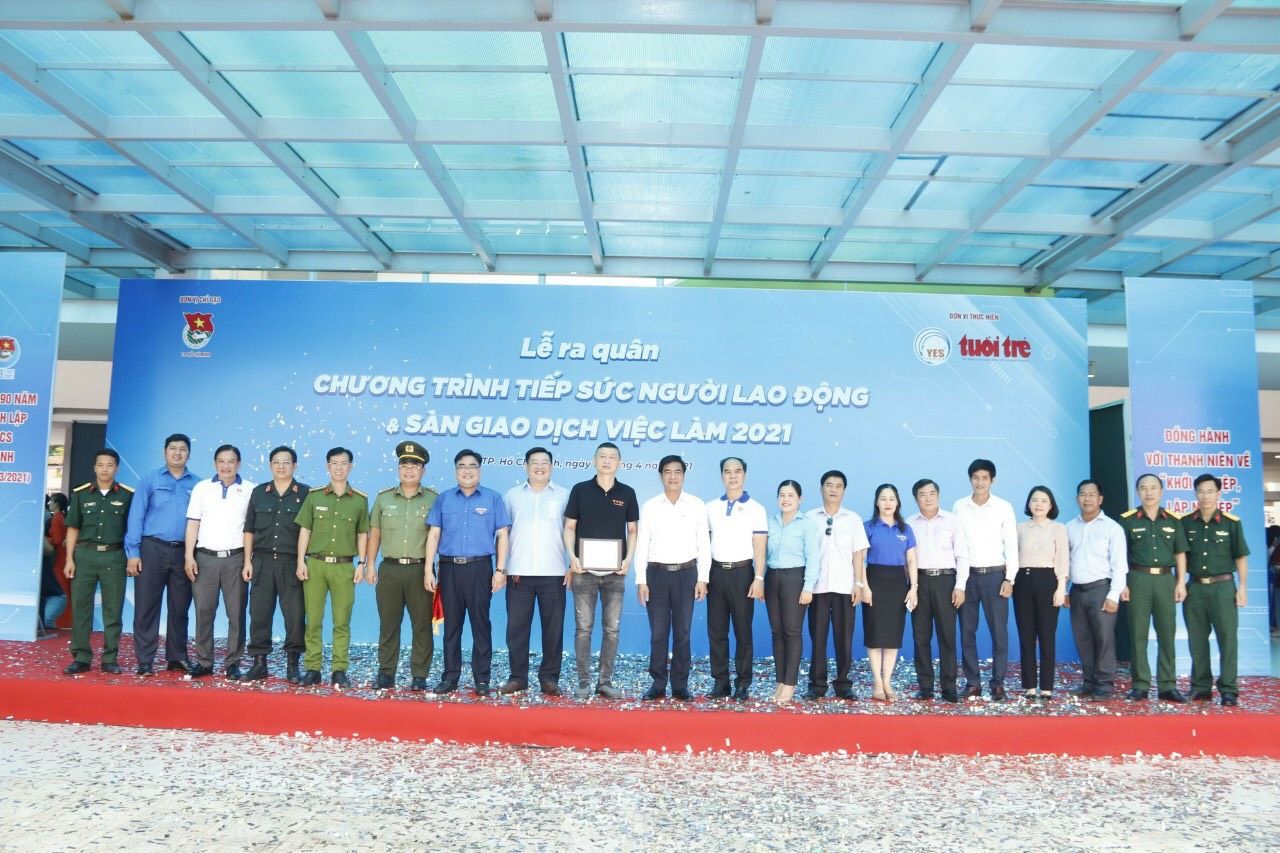 Kontum: Chính sách bảo hiểm thất nghiệp gỡ khó cho người lao động - Ảnh 1.