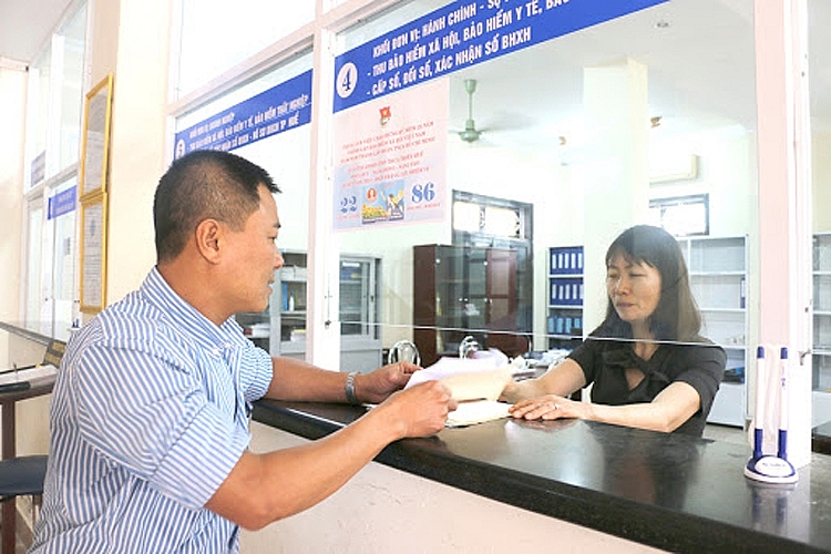 Quyết tâm thực hiện dứt điểm chi hỗ trợ từ quỹ BHTN cho người lao động - Ảnh 1.