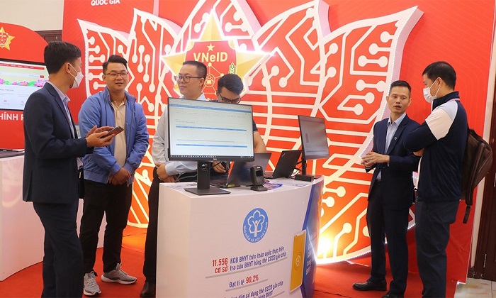 BHXH Việt Nam: Thúc đẩy chuyển đổi số trong lĩnh vực BHXH, BHYT, BHTN - Ảnh 3.