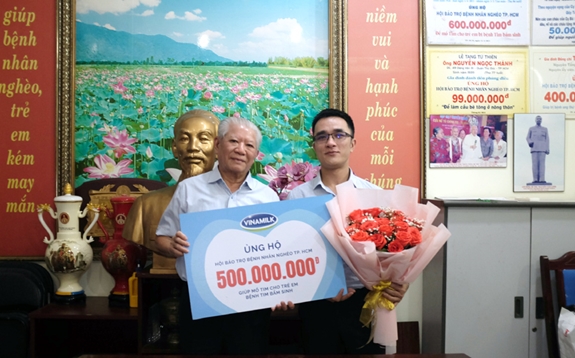 Hơn 1.200 bệnh nhân nghèo đã được Vinamilk hỗ trợ phẫu thuật tim và mắt - Ảnh 1.