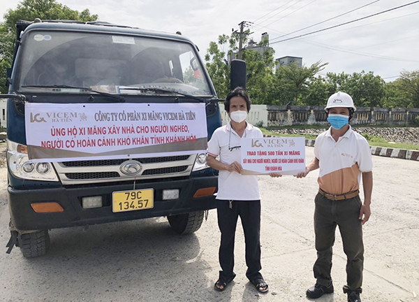 Khánh Hòa: Xây dựng 100 căn nhà cho người nghèo, người có hoàn cảnh khó khăn - Ảnh 2.