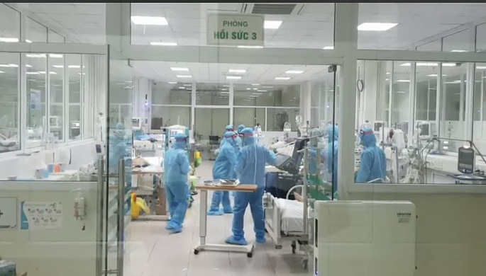 Những nốt lặng trong cuộc chiến chống COVID-19 ở Bệnh viện Bệnh Nhiệt đới Trung ương - Ảnh 1.