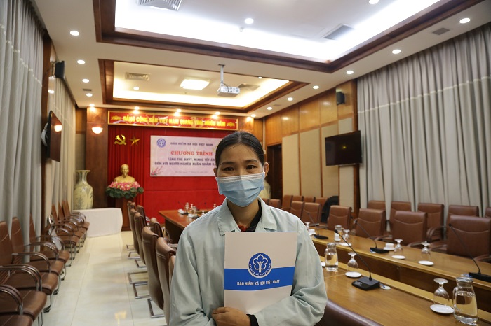 BHXH Việt Nam mang Tết ấm đến với người nghèo Xuân Nhâm Dần 2022 - Ảnh 3.