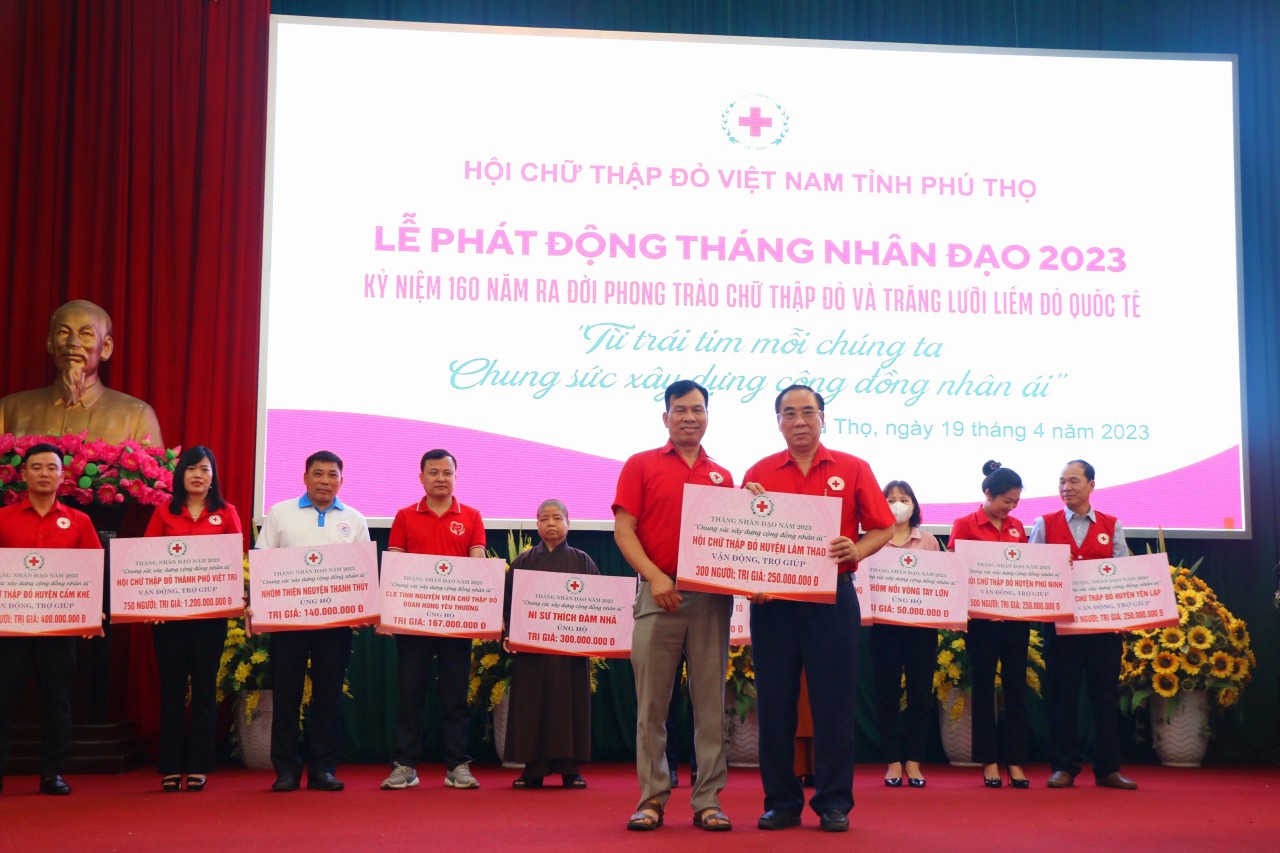 Phú Thọ: Tổ chức Lễ phát động Tháng Nhân đạo năm 2023 - Ảnh 2.