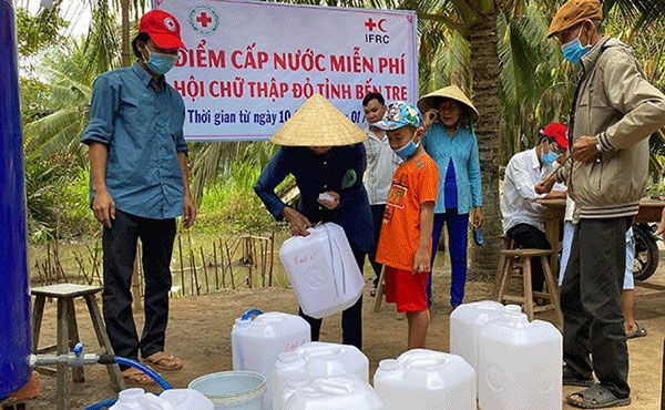 Ngày Quốc tế giảm nhẹ thiên tai 13/10: Hội Chữ thập đỏ Việt Nam chủ động ứng phó với thách thức kép - Ảnh 2.