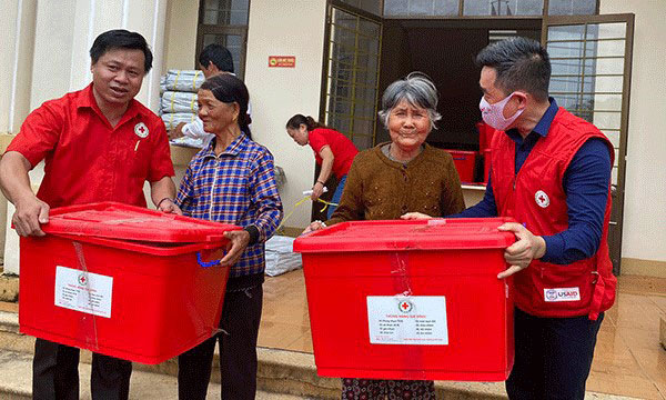 Ngày Quốc tế giảm nhẹ thiên tai 13/10: Hội Chữ thập đỏ Việt Nam chủ động ứng phó với thách thức kép - Ảnh 3.