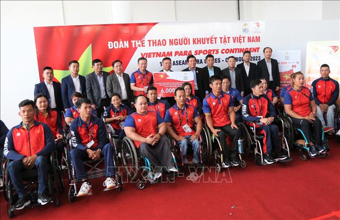 Tôn vinh nỗ lực không mệt mỏi của đoàn Thể thao Người khuyết tật Việt Nam - Ảnh 2.
