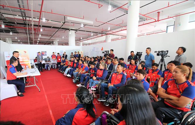 Tôn vinh nỗ lực không mệt mỏi của đoàn Thể thao Người khuyết tật Việt Nam - Ảnh 1.