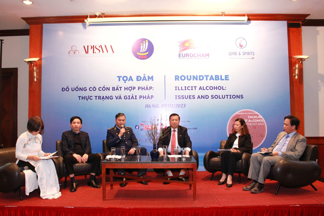 Đồ uống có cồn bất hợp pháp - mối đe dọa với sức khỏe người tiêu dùng  - Ảnh 2.