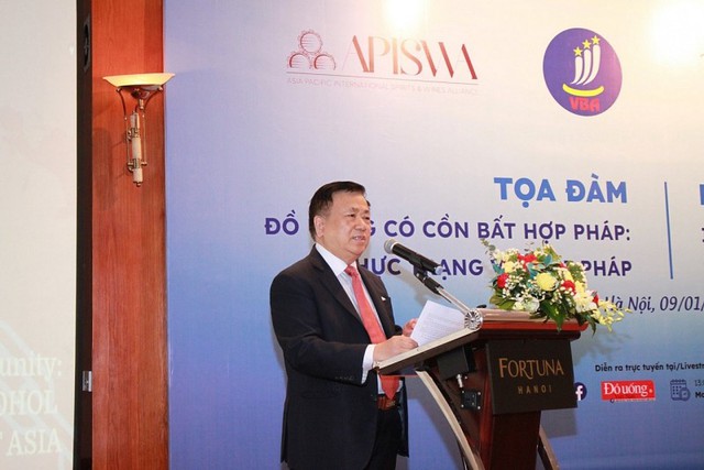 Đồ uống có cồn bất hợp pháp - mối đe dọa với sức khỏe người tiêu dùng  - Ảnh 1.