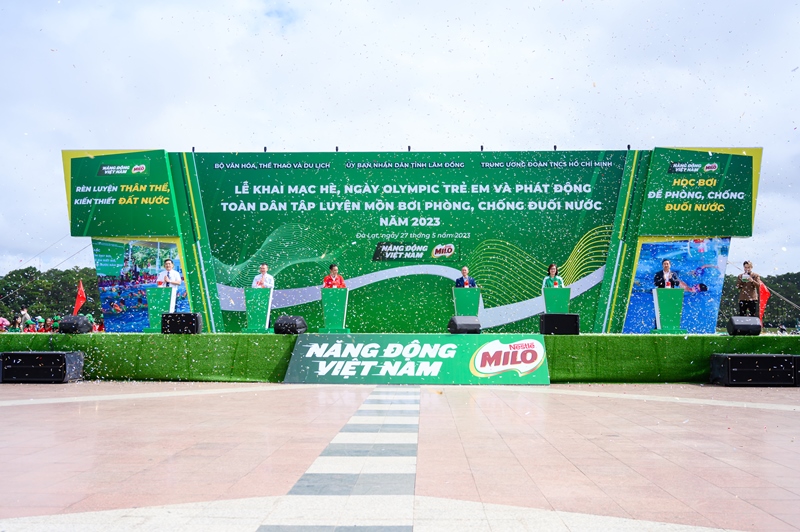 Nestlé MILO đồng hành cùng Lễ Khai mạc hè,  Ngày Olympic trẻ em và Chương trình bơi an toàn, phòng chống đuối nước năm 2023 - Ảnh 3.