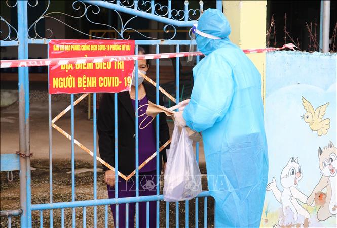 Ninh Thuận: Cách ly, điều trị bệnh nhân COVID-19 tại nhà - Ảnh 2.