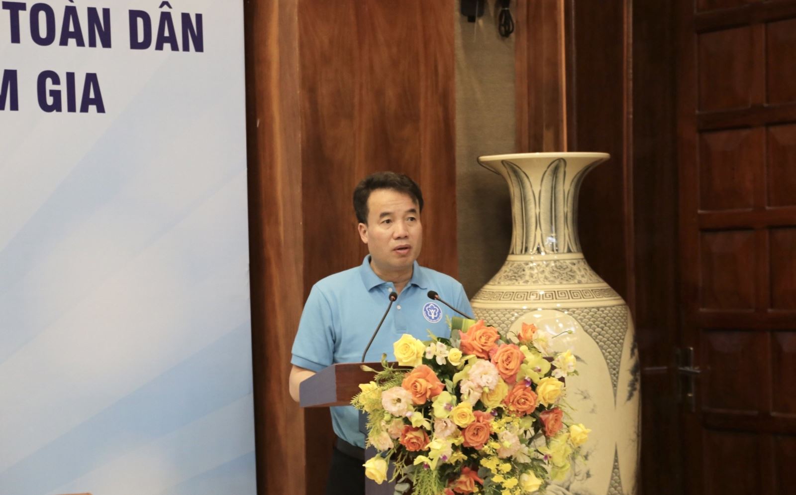 Ra quân hưởng ứng Tháng vận động triển khai BHXH toàn dân - Ảnh 1.