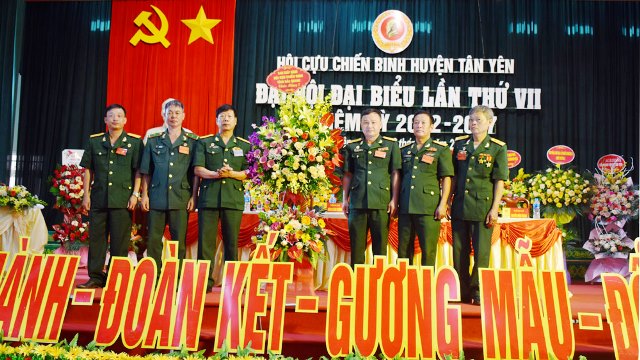 Cựu chiến binh huyện Tân Yên: Giúp nhau vượt khó - Ảnh 1.
