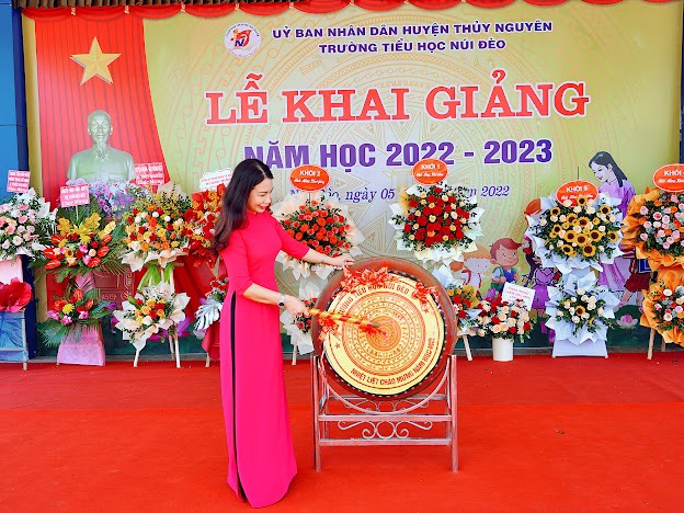 Tiểu học Núi Đèo: Chắp cánh ước mơ cho học sinh nghèo    - Ảnh 4.